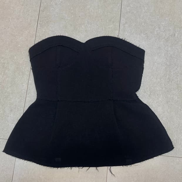 럭키슈에뜨 뷔스티에 탑 36 55반