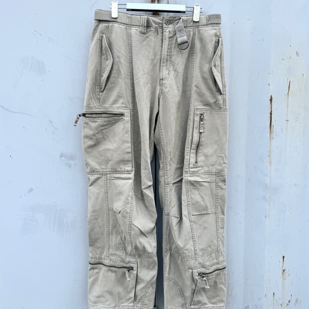 아이보리 지퍼 카고 팬츠