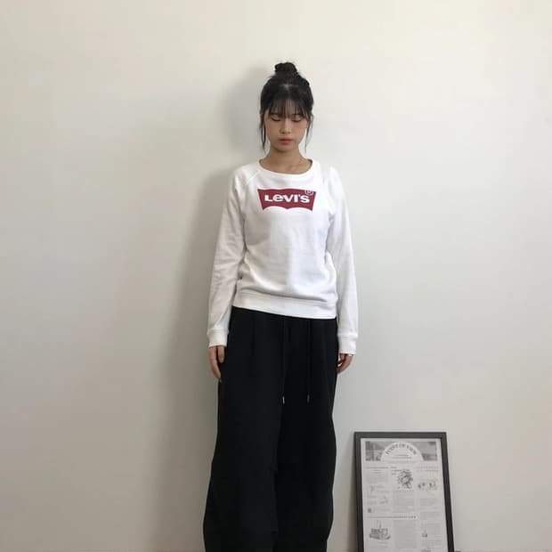 Levi's Logo Long Slevee