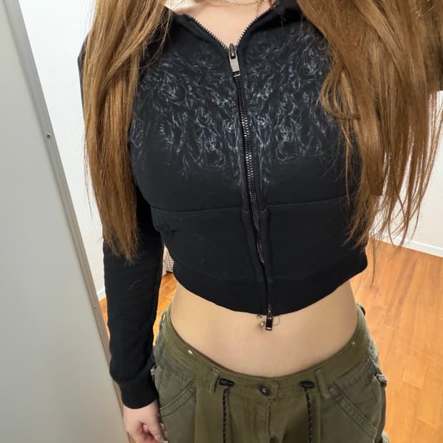 hugyourskin 후드집업 