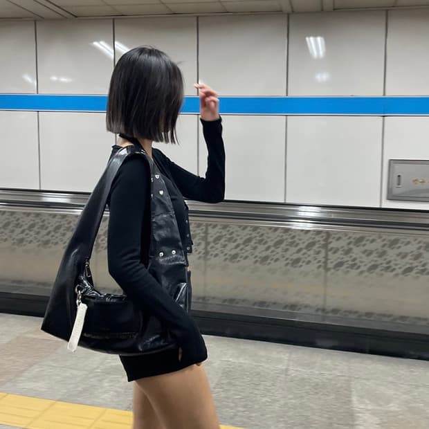 히에타 hieta 티나백 숄더백 블랙