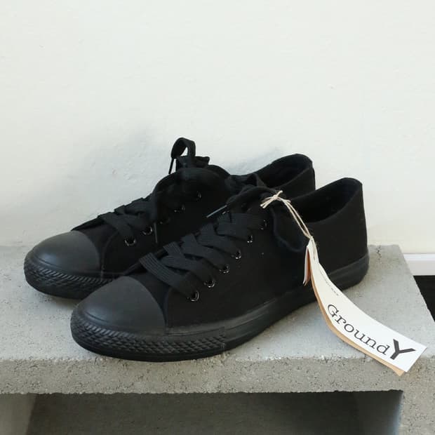 요지야마모토 Ground Y 블랙 스니커즈