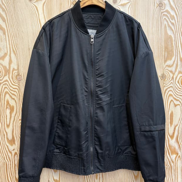 캘빈클라인 나일론 ma-1 자켓