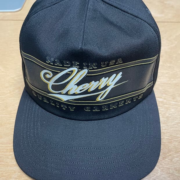 cherry la Racing 5 Panel Hat 캡