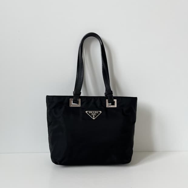 프라다 포코노백 미니 숄더백