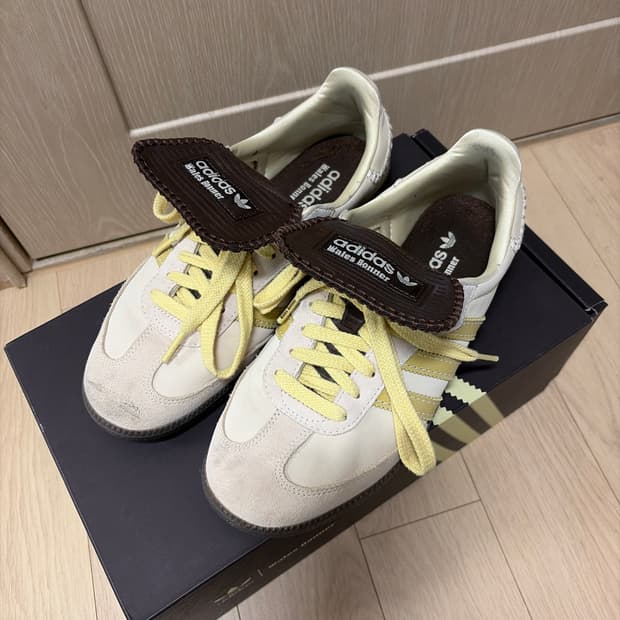 아이다스 웨일즈보너 삼바 누벅 제품