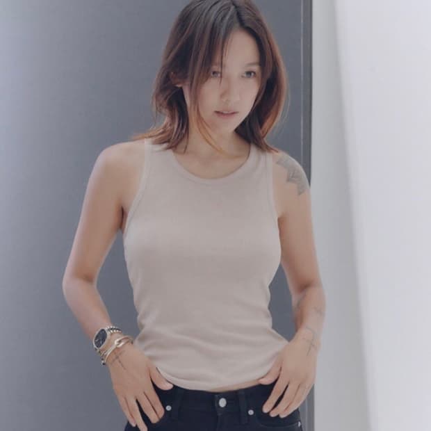 ck 이효리 스퀘어 금장 시계