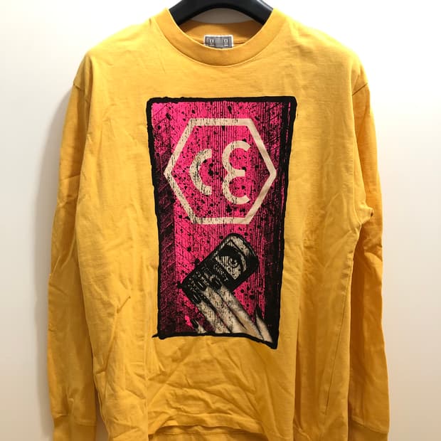 [L] 카브엠트 헥스 씨이 롱 슬리브 티