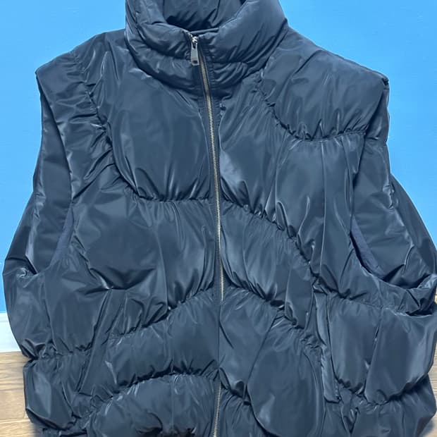 아더에러 아렌 베스트 L