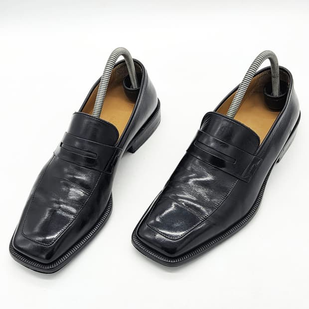 루이비통 스퀘어토 페니로퍼 블랙 (6 1/2)