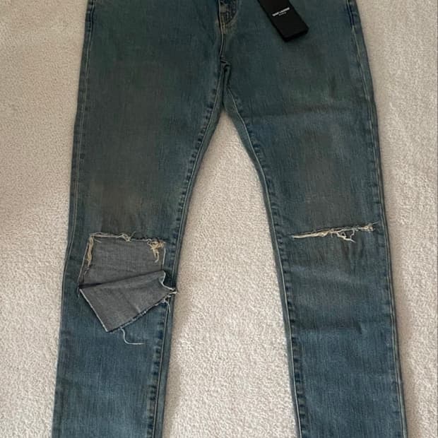 생로랑 에디슬리먼 무파진 32