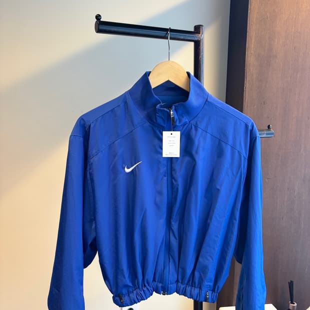 15625 - 나이키 크롭 바람막이 자켓