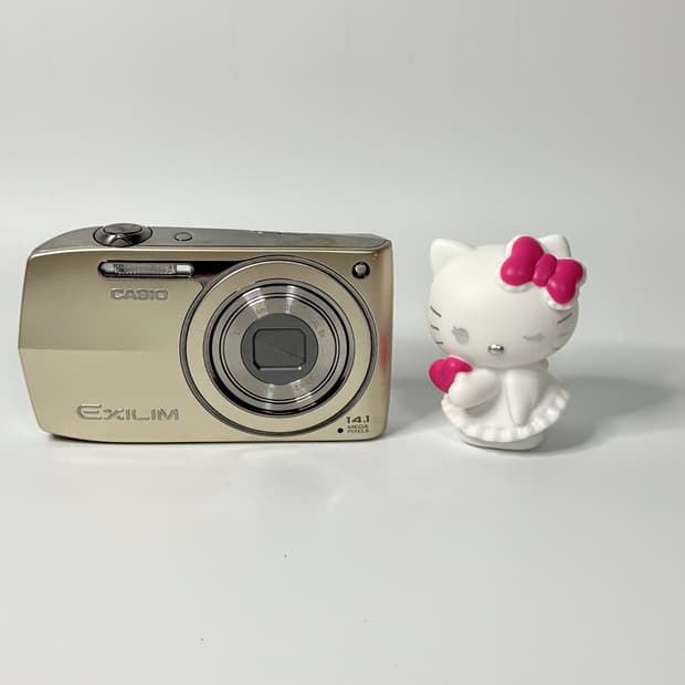 카시오 엑슬림 ex-z2300 골드 디카