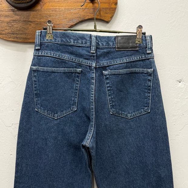 27) USA Wrangler Dark Blue Straight Deni