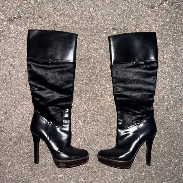 Gucci by Tom Ford Pony Hair High heels