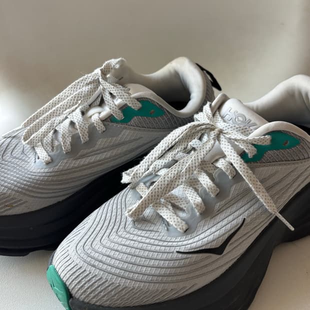 호카 본디8 한정반 라이트그레이 230
