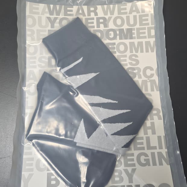 꼼데가르송 