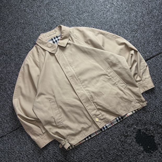 버버리 런던 클래식 숏 트렌치 블루종 자켓 3248