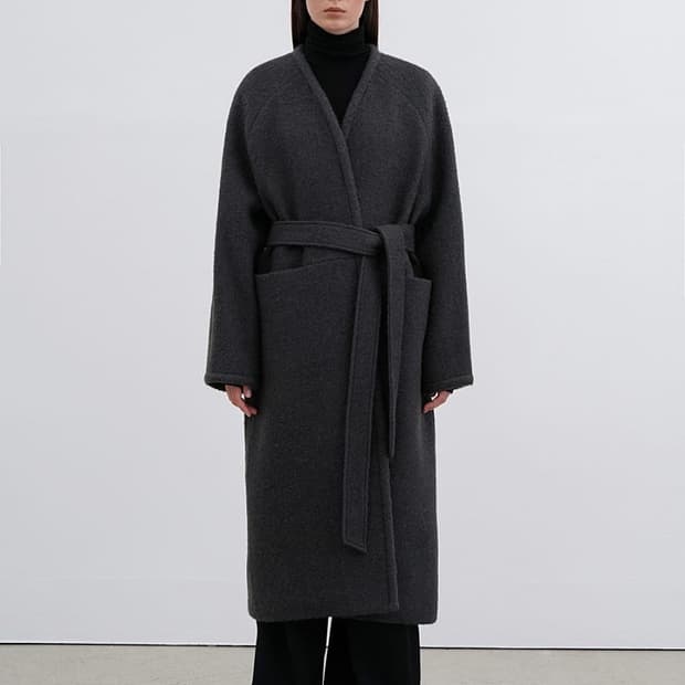 인사일런스 칼라리스 알파카 로브 코트 CHARCOAL