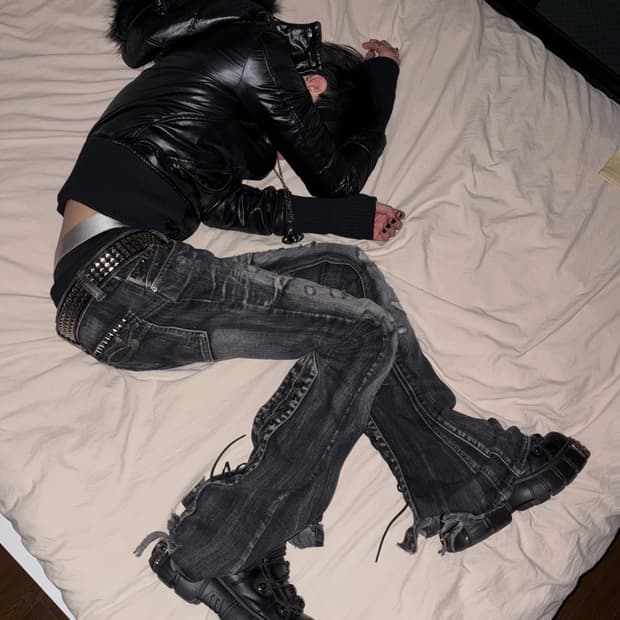 제이디드 런던 머큐리 푸퍼 자켓