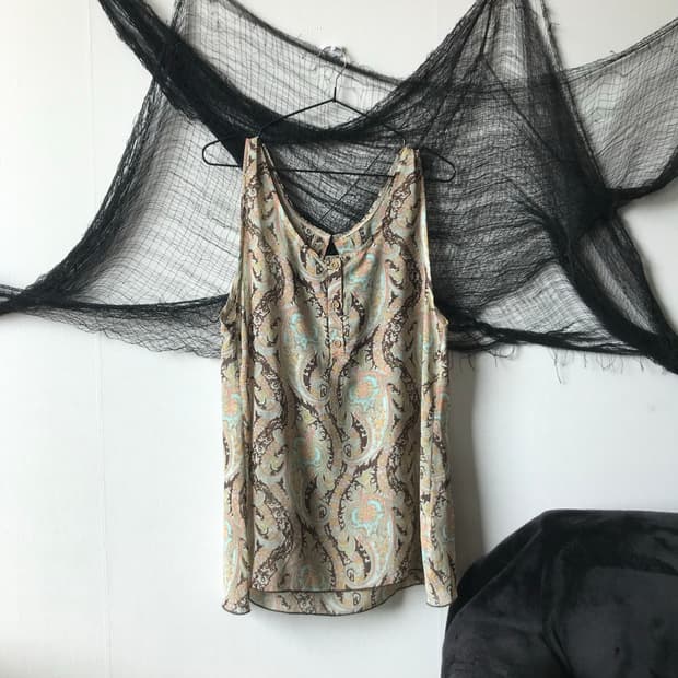 Oriental mood sleeveless