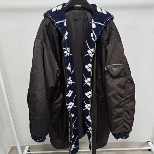 프라다 x 라프시몬스 패딩 코트 L사이즈 105 110 판매