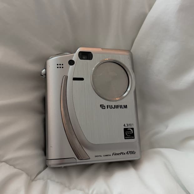 후지필름 파인픽스 4700z
