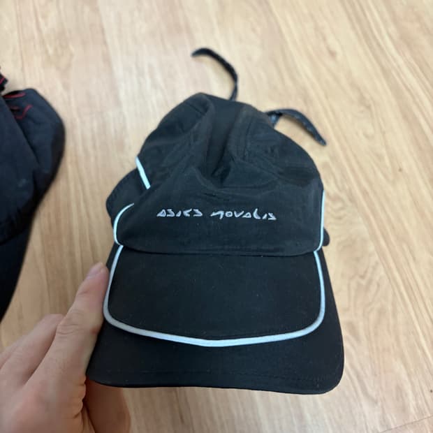 아식스 키코 볼캡 모자