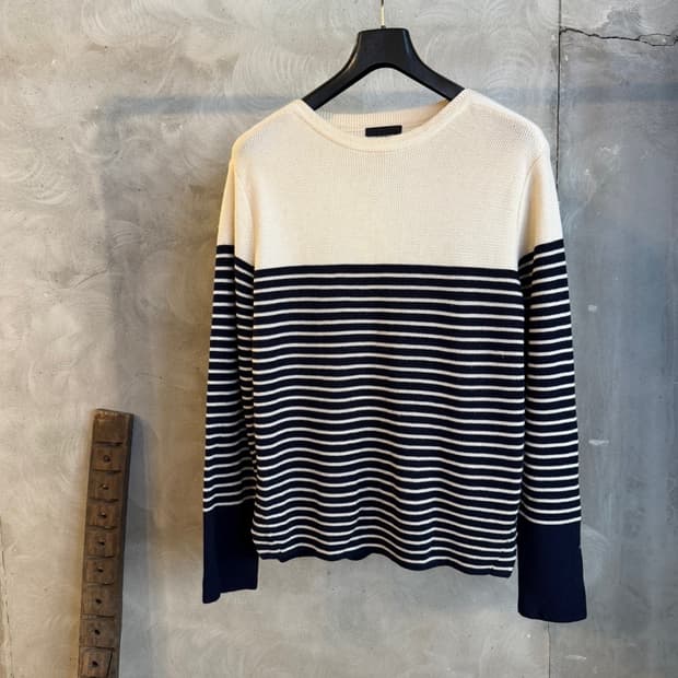 솔리드옴므 니트 105