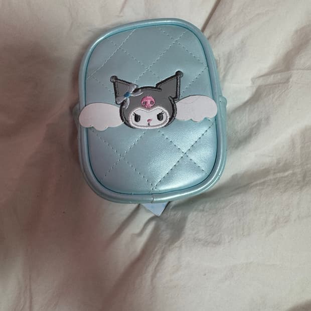 산리오 블루엔젤 파우치