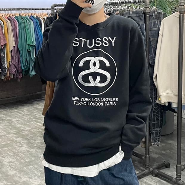 스투시 블랙 월드투어 빅로고 맨투맨 