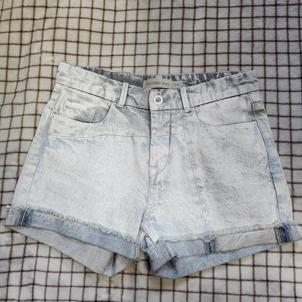 164) 캘빈클라인 투컬러워싱 데님 반바지