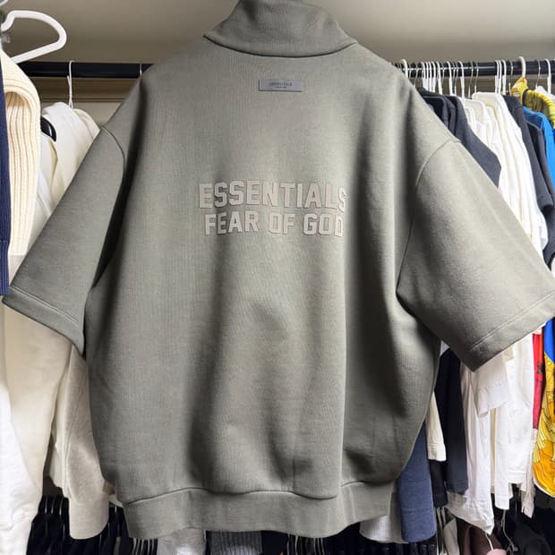 피어오브갓 에센셜 반팔집업