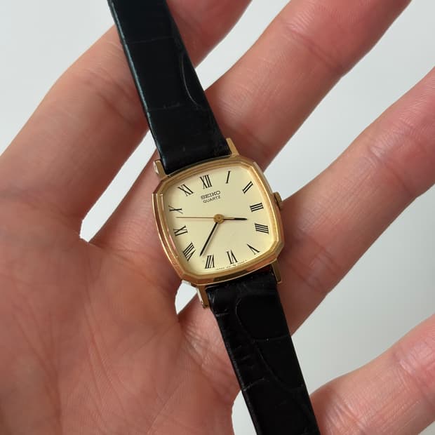 1980s Roman Gold Square Ladies Quartz