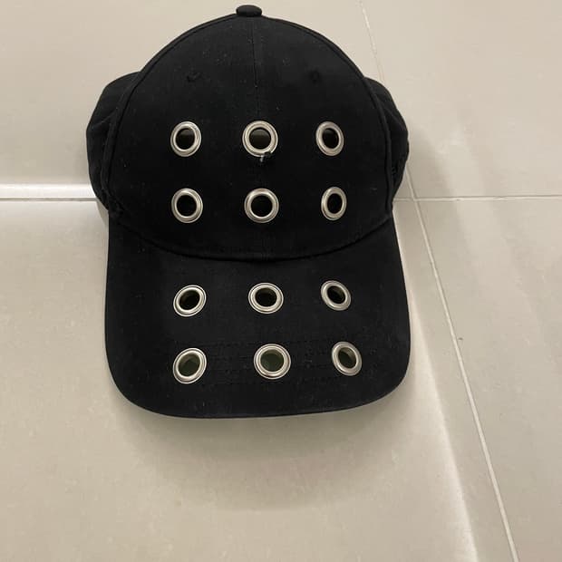 demmo head banger hat