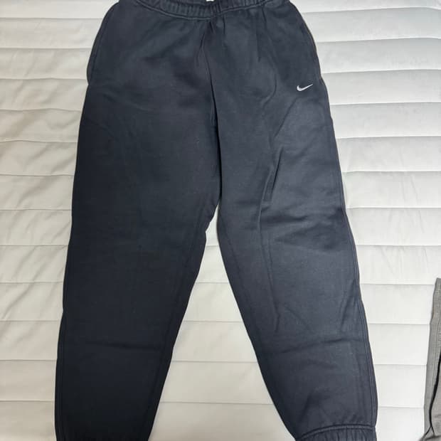 나이키 NRG 솔로 스우시 플리스 팬츠 블랙 - US/EU