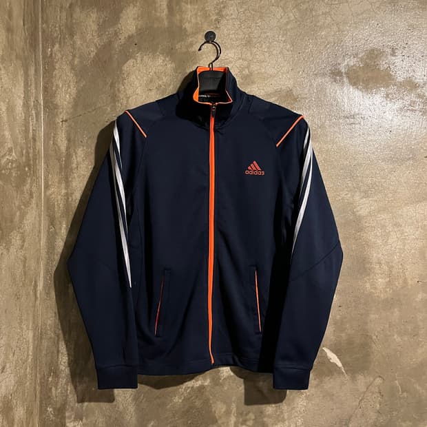 아디다스 트랙탑