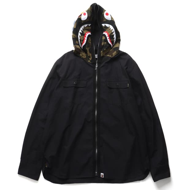 A BATHING APE 1st Camo Shark Hoodie