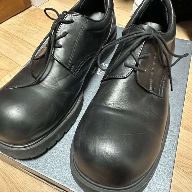 데베시용 더비 280