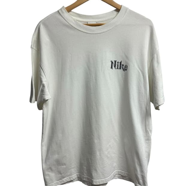 나이키(Nike) 베케이션 화이트 오버핏 반팔티셔츠 XL