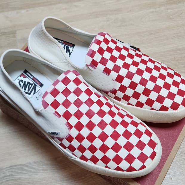 반스 컴피쿠시 원 체커보드 레드 310