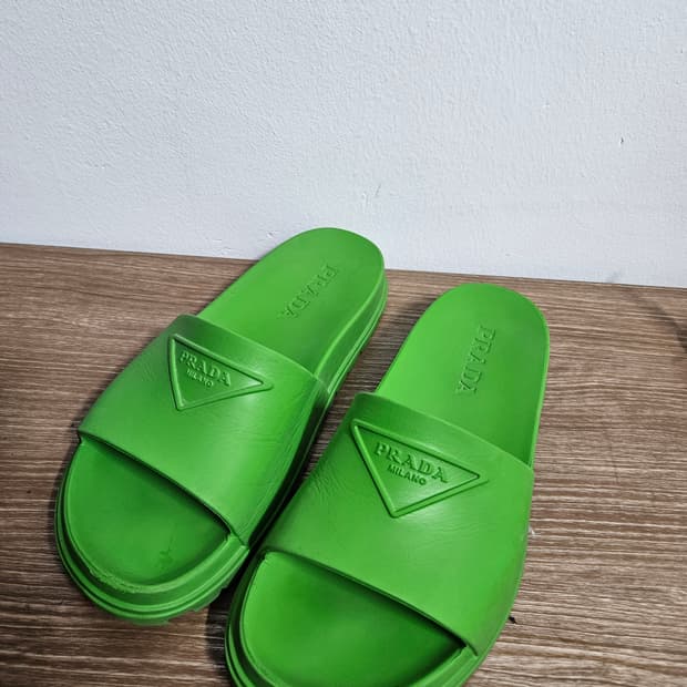 프라다 2x3085 러버슬라이드 정품