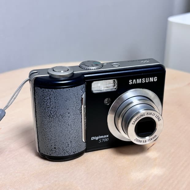 삼성 빈티지 디카 케녹스 S700 (부품용)
