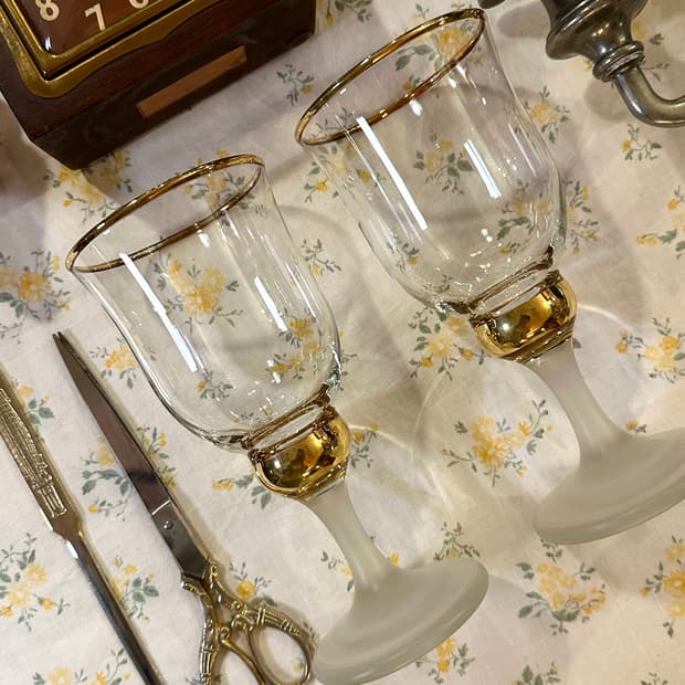 유럽 빈티지 골드림&프로스트스템 글라스 고블렛 잔