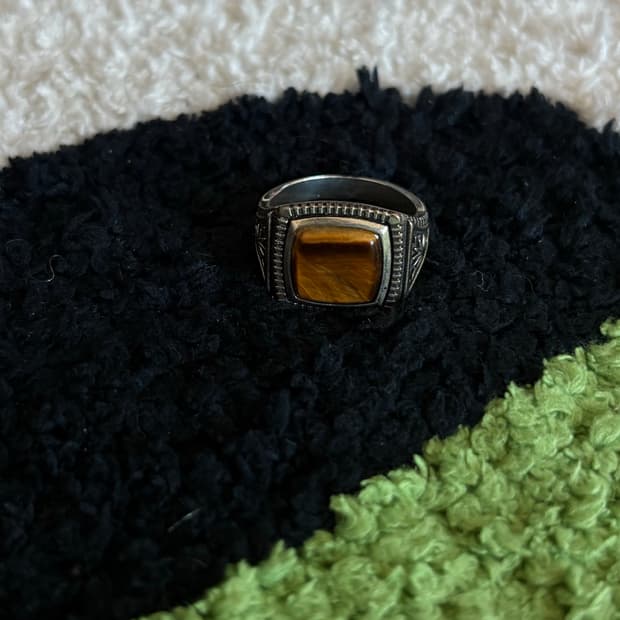 애끼 호안석 반지