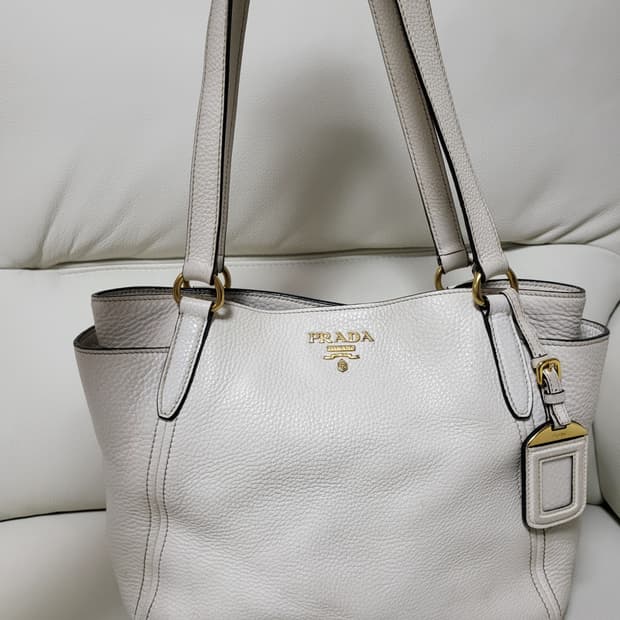 프라다 숄더백 