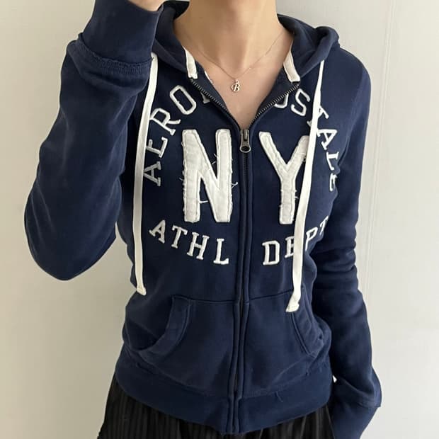 zip up hoodie