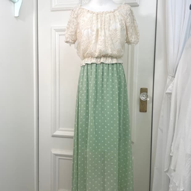 ivory lace off-sholder mint dot long opc