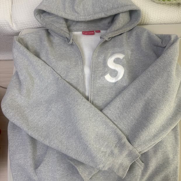 슈프림 s로고 후드집업 페더그레이 