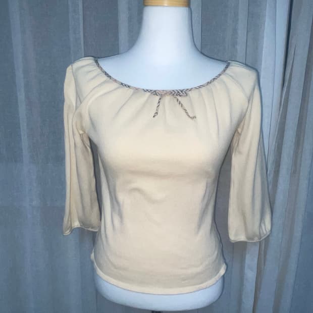 빈티지 버버리 블루라벨 리본 니트 블라우스